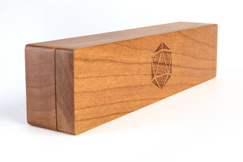 Wood Dice Cases: Vault Style 3 Woods Available: Maple